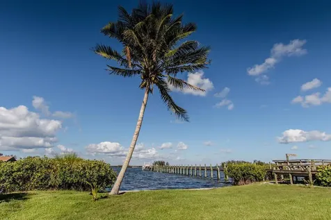 11450 S Indian River Drive Sebastian FL 32958