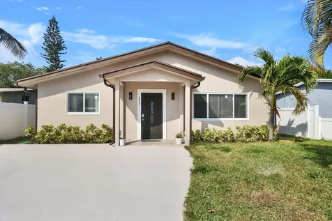 255 Glouchester Street Boca Raton FL 33487
