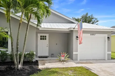 8897 Sw Fishermans Wharf Drive Stuart FL 34997