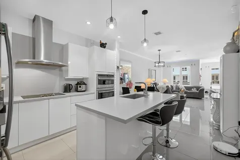 10225 NW 63rd Terrace Doral FL 33178
