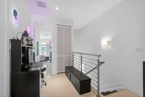 10225 NW 63rd Terrace Doral FL 33178