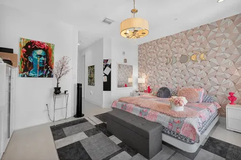 10225 NW 63rd Terrace Doral FL 33178