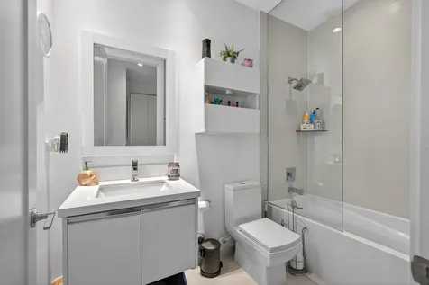 10225 NW 63rd Terrace Doral FL 33178