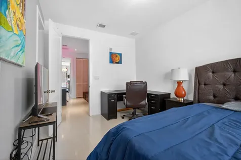 10225 NW 63rd Terrace Doral FL 33178