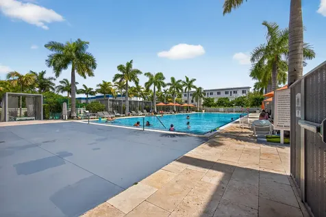 10225 NW 63rd Terrace Doral FL 33178