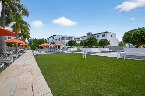 10225 NW 63rd Terrace Doral FL 33178