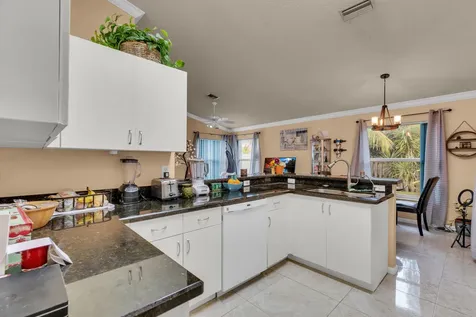 9066 Parragon Way Boynton Beach FL 33472