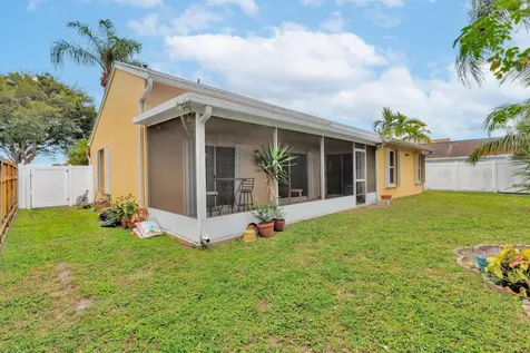 9066 Parragon Way Boynton Beach FL 33472