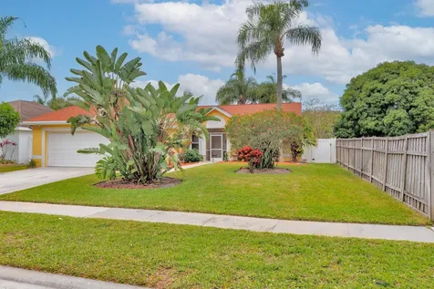 9066 Parragon Way Boynton Beach FL 33472