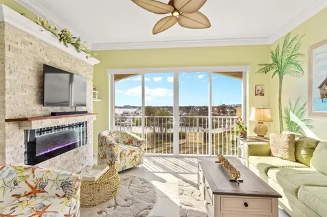 33 Harbour Isle Drive Fort Pierce FL 34949