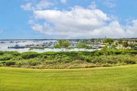 33 Harbour Isle Drive Fort Pierce FL 34949
