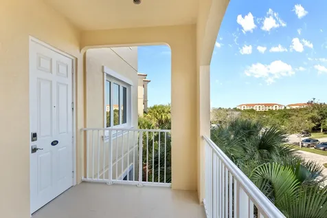 33 Harbour Isle Drive Fort Pierce FL 34949