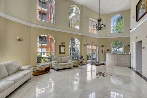 1620 Presidential Way West Palm Beach FL 33401