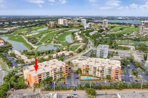 1620 Presidential Way West Palm Beach FL 33401