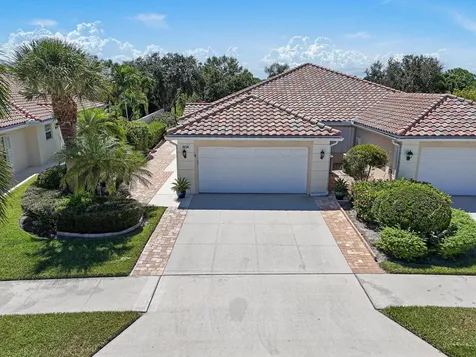 8256 Se Paurotis Lane Hobe Sound FL 33455