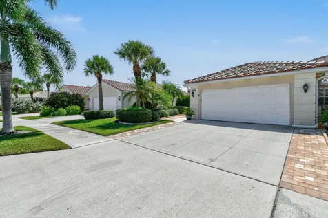 8256 Se Paurotis Lane Hobe Sound FL 33455