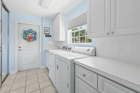 8256 Se Paurotis Lane Hobe Sound FL 33455