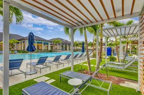 9261 Coral Isles Circle Palm Beach Gardens FL 33412