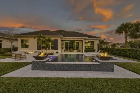9261 Coral Isles Circle Palm Beach Gardens FL 33412