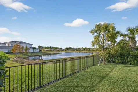 9261 Coral Isles Circle Palm Beach Gardens FL 33412