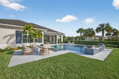 9261 Coral Isles Circle Palm Beach Gardens FL 33412