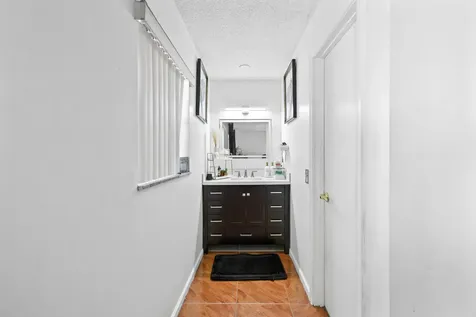 237 SW 5th Avenue Boynton Beach FL 33435