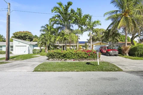 237 SW 5th Avenue Boynton Beach FL 33435