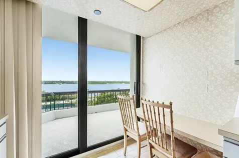 2660 S Ocean Boulevard Palm Beach FL 33480