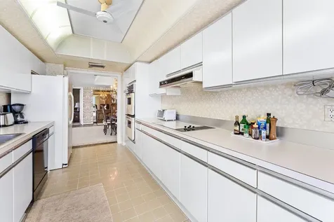 2660 S Ocean Boulevard Palm Beach FL 33480