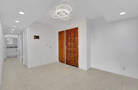 23200 Camino Del Mar Boca Raton FL 33433