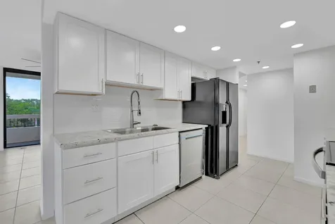 23200 Camino Del Mar Boca Raton FL 33433