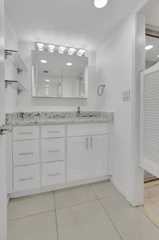 23200 Camino Del Mar Boca Raton FL 33433