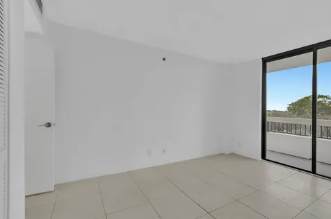 23200 Camino Del Mar Boca Raton FL 33433