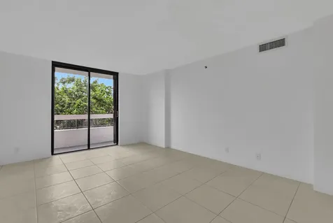 23200 Camino Del Mar Boca Raton FL 33433