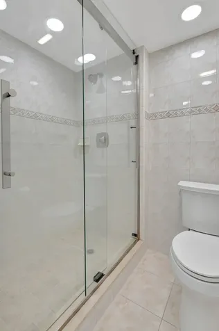 23200 Camino Del Mar Boca Raton FL 33433