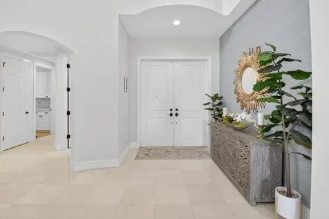 8198 Banpo Bridge Way Delray Beach FL 33446
