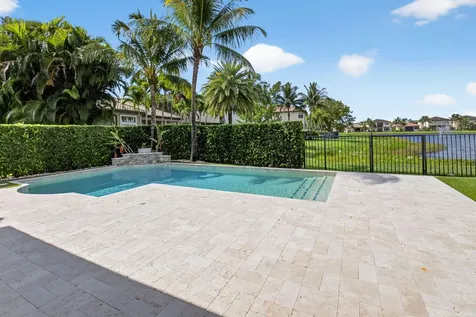 8198 Banpo Bridge Way Delray Beach FL 33446