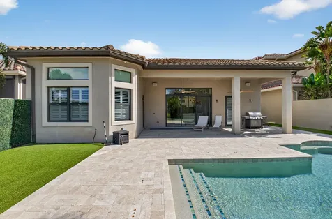 8198 Banpo Bridge Way Delray Beach FL 33446