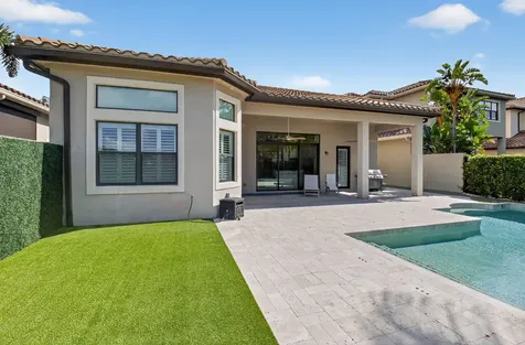 8198 Banpo Bridge Way Delray Beach FL 33446