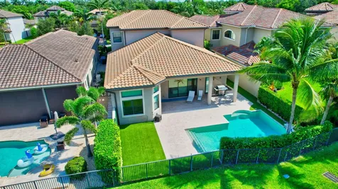8198 Banpo Bridge Way Delray Beach FL 33446