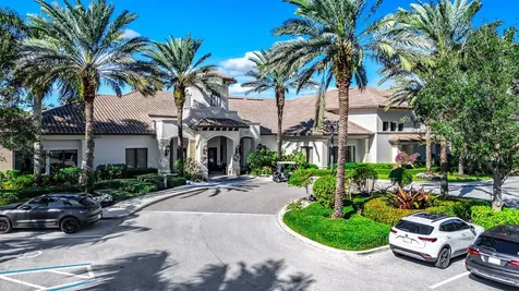 8198 Banpo Bridge Way Delray Beach FL 33446