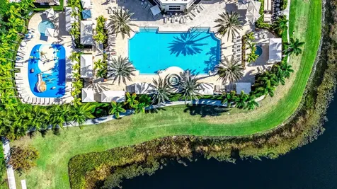 8198 Banpo Bridge Way Delray Beach FL 33446