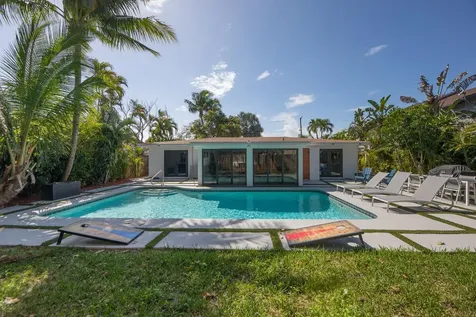 3000 NE 21st Terrace Fort Lauderdale FL 33306