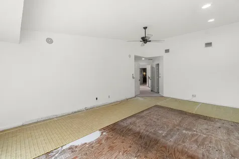 22640 Caravelle Circle Boca Raton FL 33433