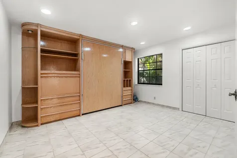 22640 Caravelle Circle Boca Raton FL 33433