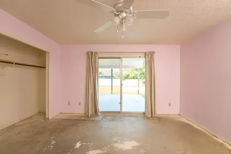 443 Sw Meadow Terrace Port Saint Lucie FL 34984