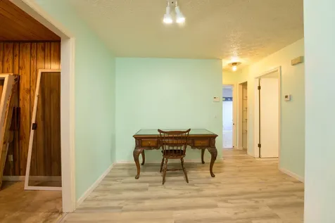 443 Sw Meadow Terrace Port Saint Lucie FL 34984