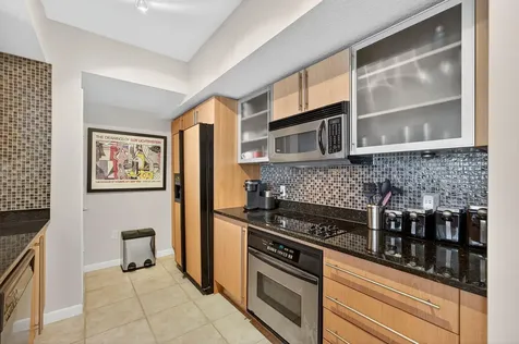 1551 N Flagler 1217 Drive West Palm Beach FL 33401