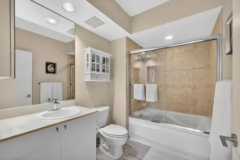 1551 N Flagler 1217 Drive West Palm Beach FL 33401