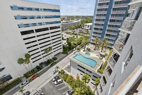 1551 N Flagler 1217 Drive West Palm Beach FL 33401
